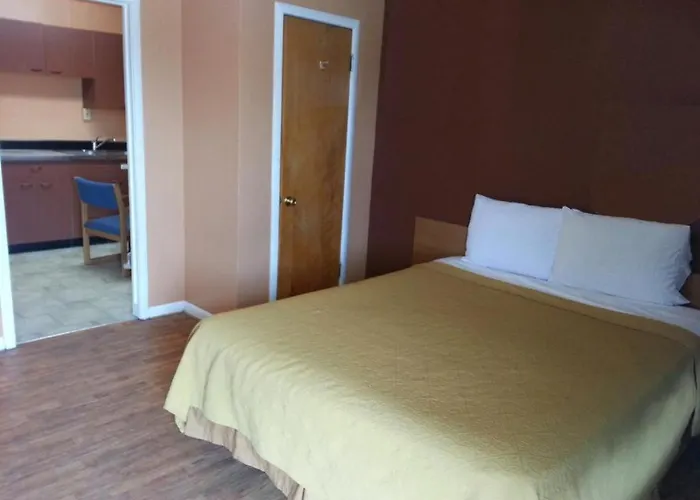 Motel Sage & Sand