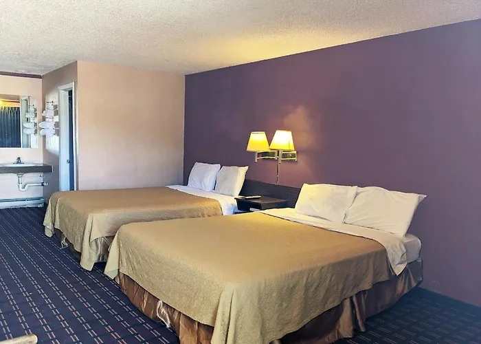 Sage & Sand Motel 2*