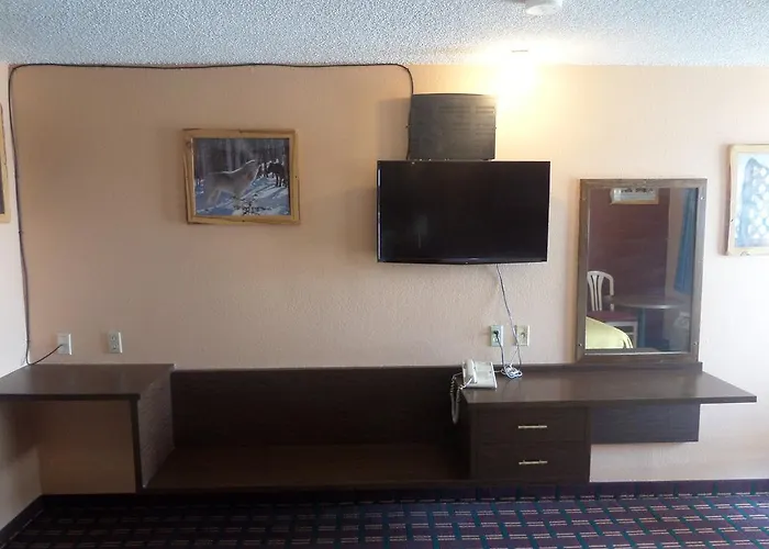 Sage & Sand Motel 2*
