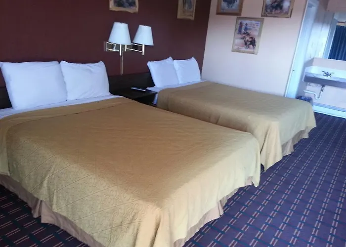 Sage & Sand Motel 2*